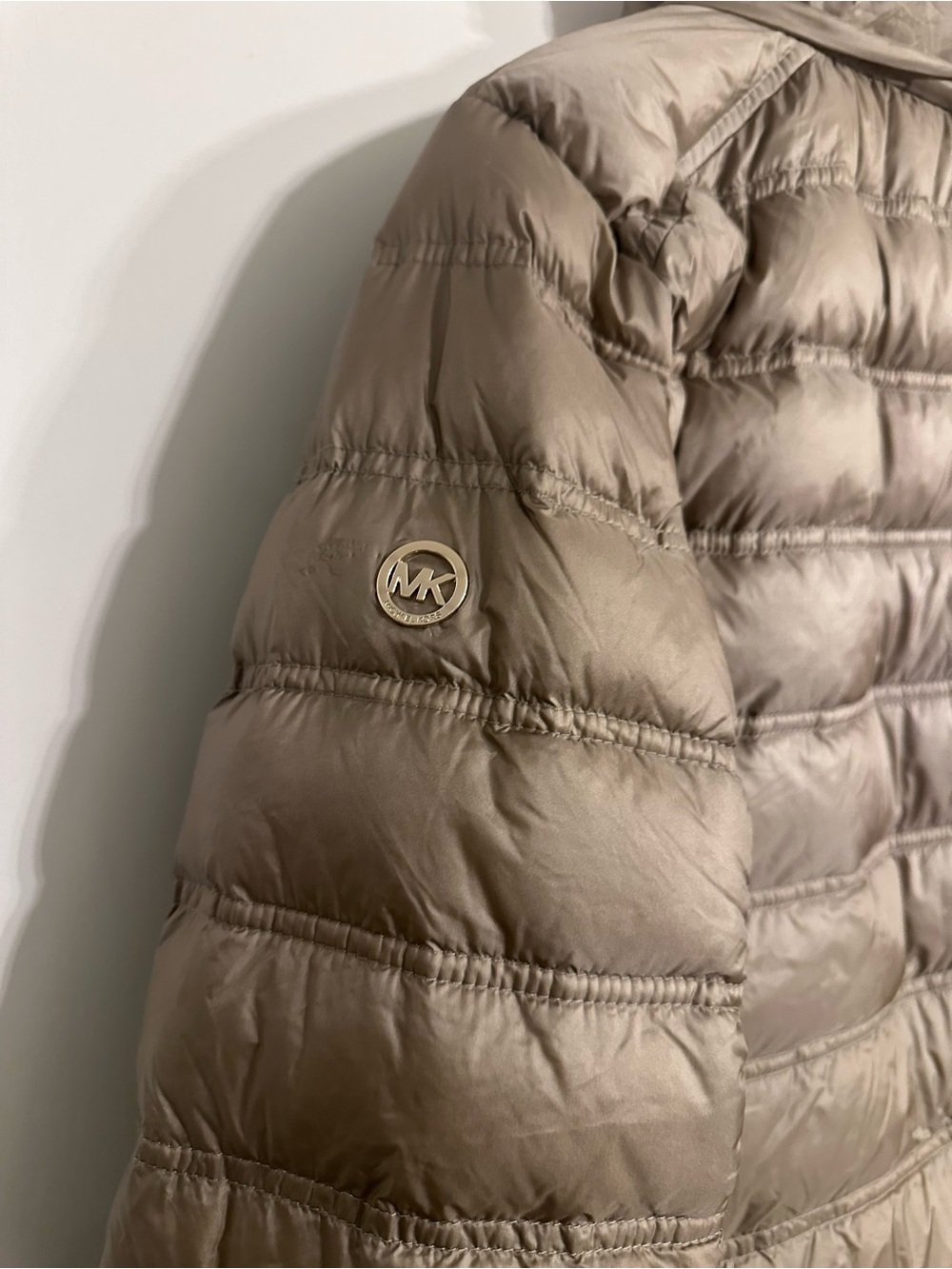 Michael Kors Taupe Quilted Lightweight Puffer Jacket - Picture 5 of 9